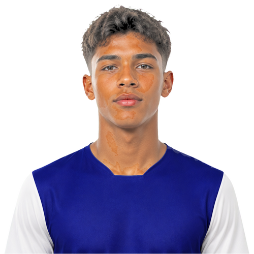 Vini JR, Milieu central dans CoachFoot